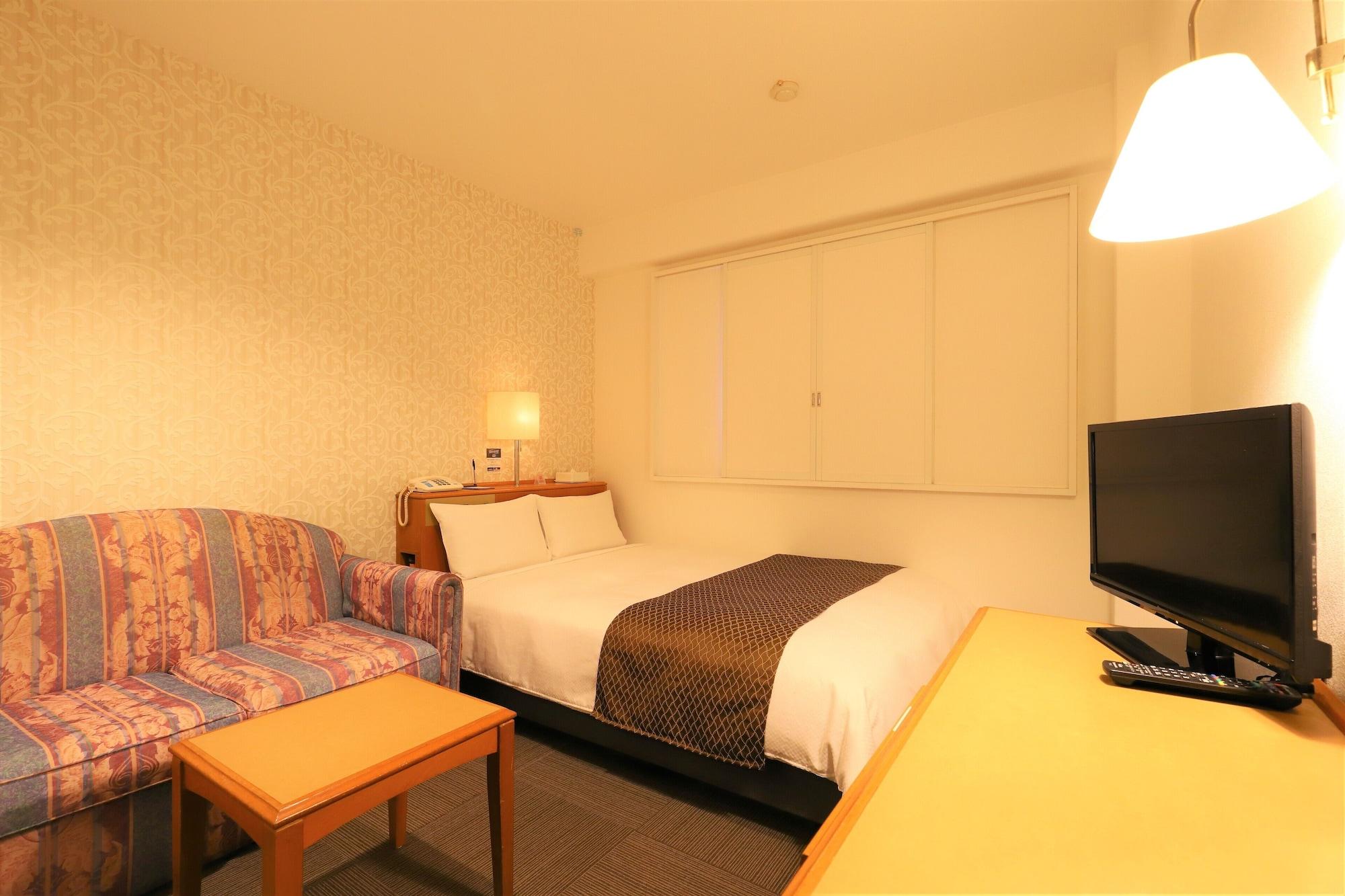 Smile Hotel Tokyo Ayase Ekimae Ngoại thất bức ảnh